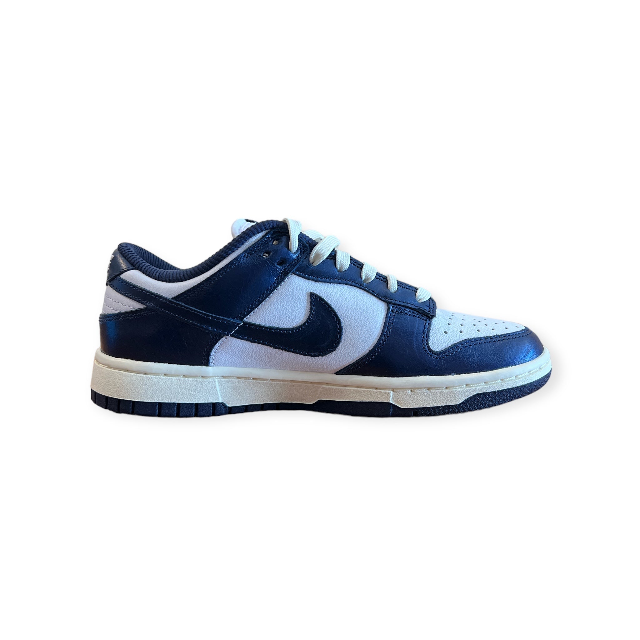 WMNS Dunk Low 'Vintage Navy'