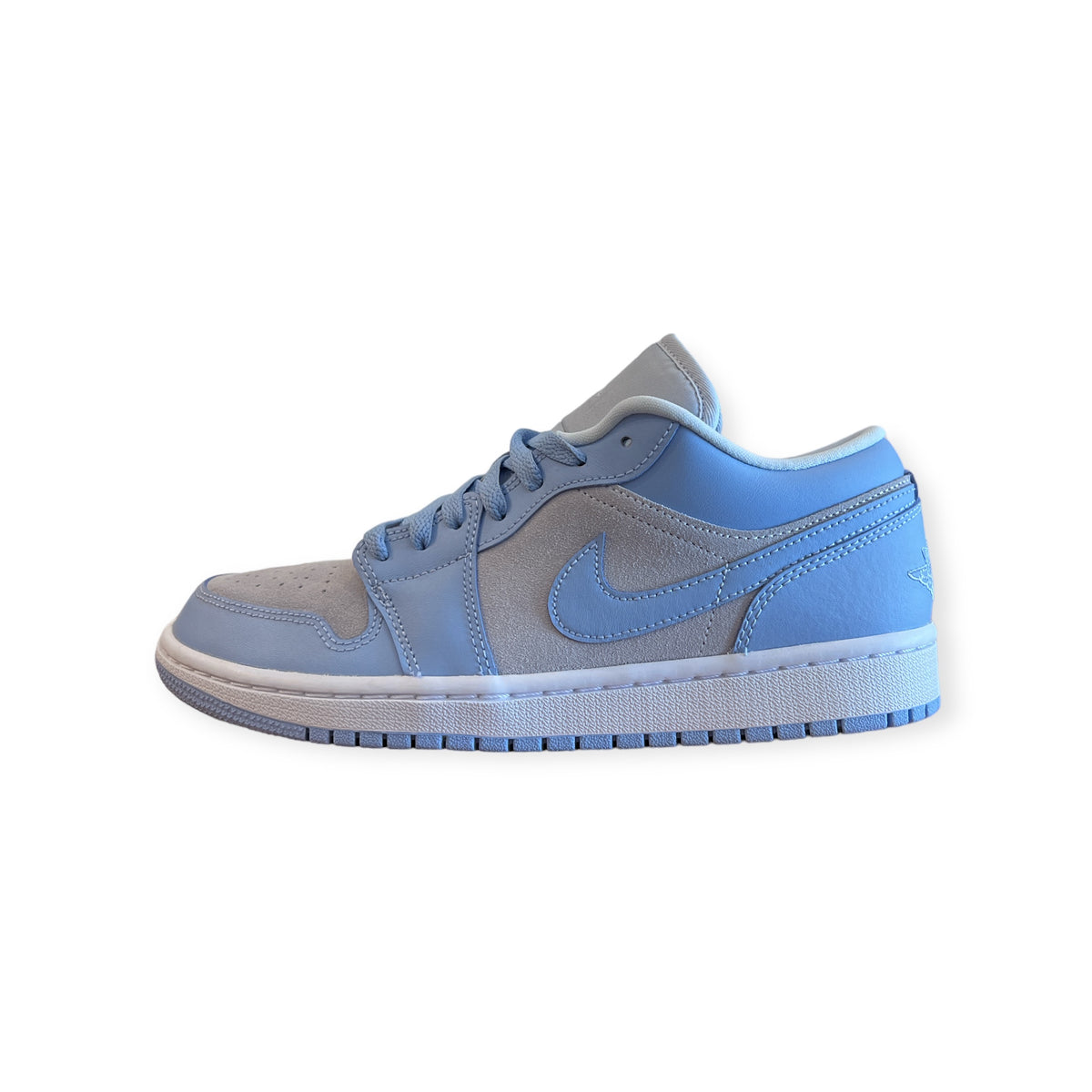 WMNS Jordan 1 Low 'Aluminum' | Elite Laced